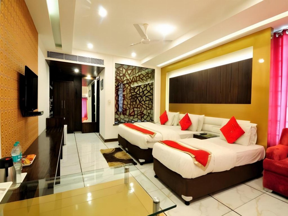 Room image 2