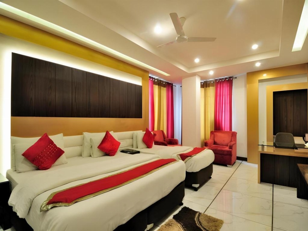 Room image 3